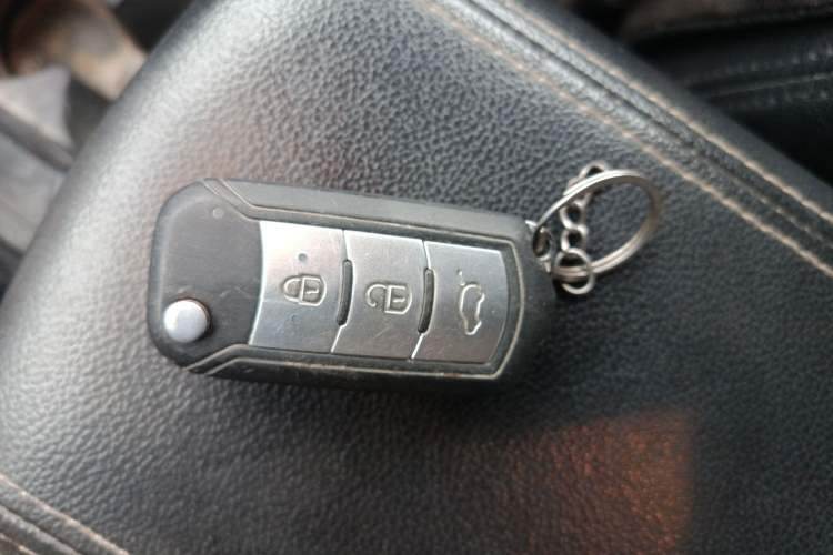 Used GAC Trumpchi GA3 2013 1.6L Manual Elite Edition