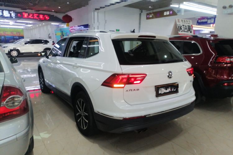 Used Volkswagen Tiguan L 2017 330TSI Automatic Two-Wheel Drive Luxury Edition