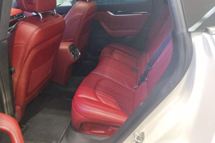 Used Maserati Levante 2022 2.0T GT Sharp Edition
