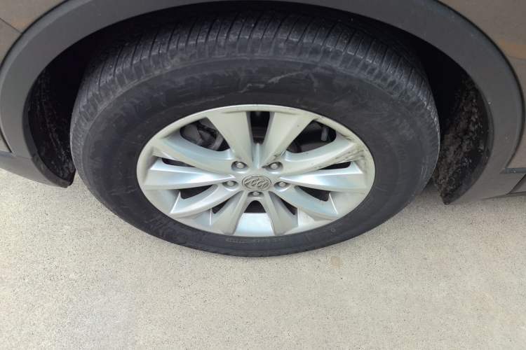 Used Buick Envision 2017 28T Four-Wheel Drive Luxury Model
