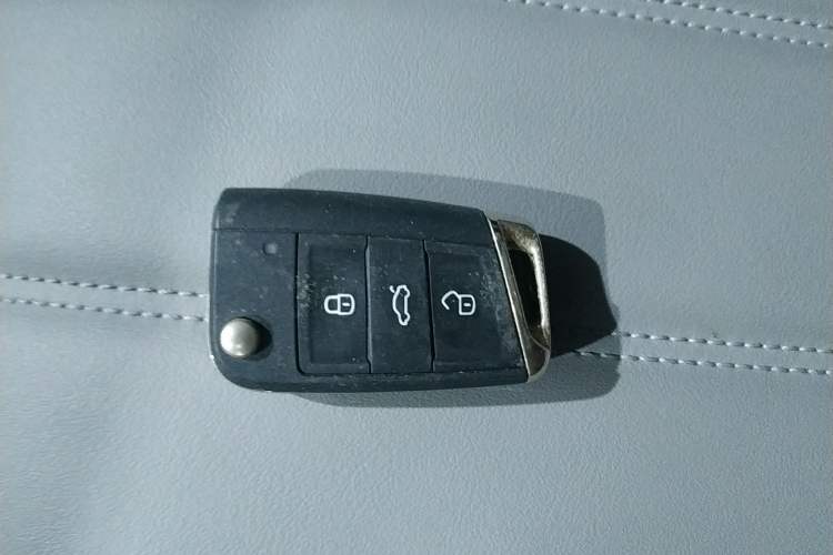 Used Volkswagen Tayron GTE Plug-in Hybrid 2023 280TSI Luxury Plus Advanced Edition
