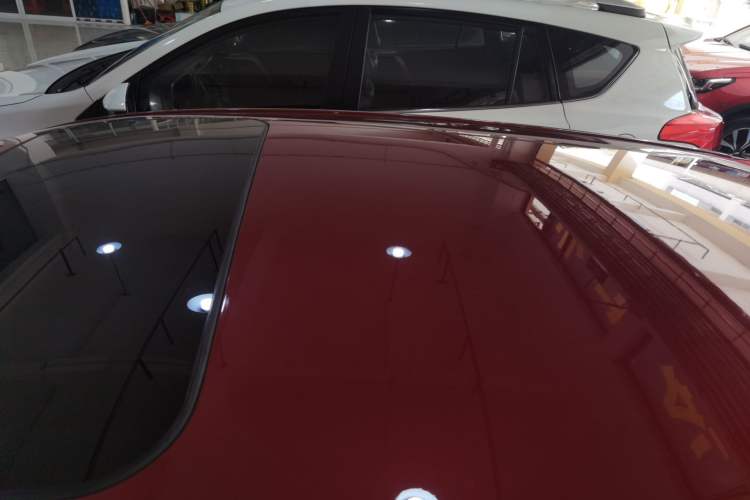 Used Nissan Tiida 2016 1.6L CVT Cool Dynamic Edition
