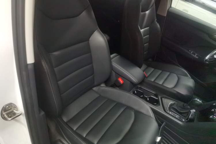 Used Volkswagen Tharu 2020 280TSI Two-Wheel Drive Comfort Edition China VI Standard
