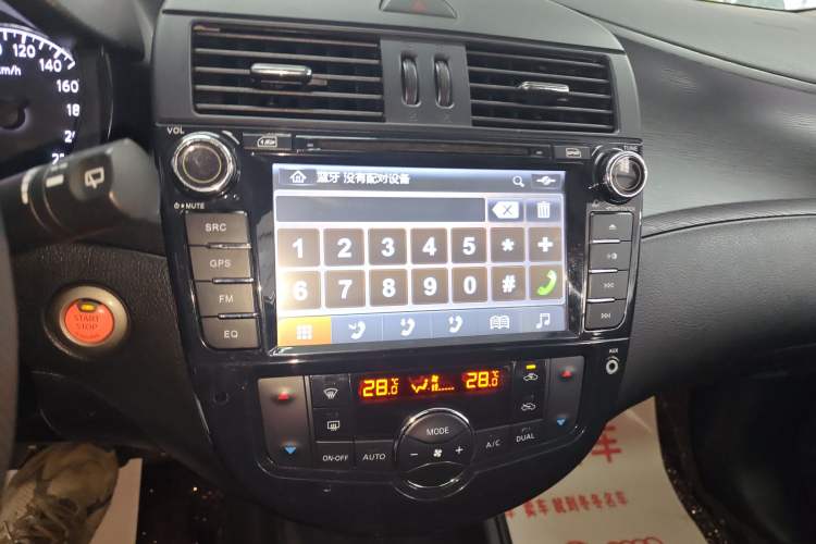 Used Nissan Tiida 2014 1.6L CVT Smart Model