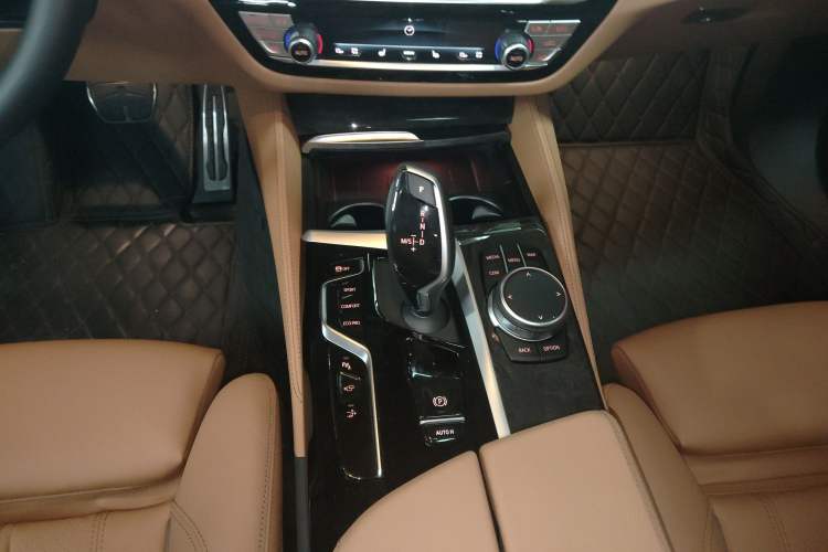 Used BMW 6 Series GT 2022 630i M Sport Package
