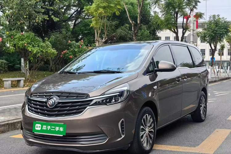 Used Buick GL8 2021 Land Cruiser Executive Class 652T Comfort Model
