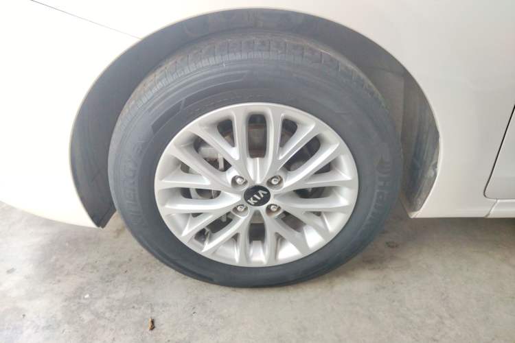 Used Kia K2 2017 Sedan 1.4L Automatic GLS