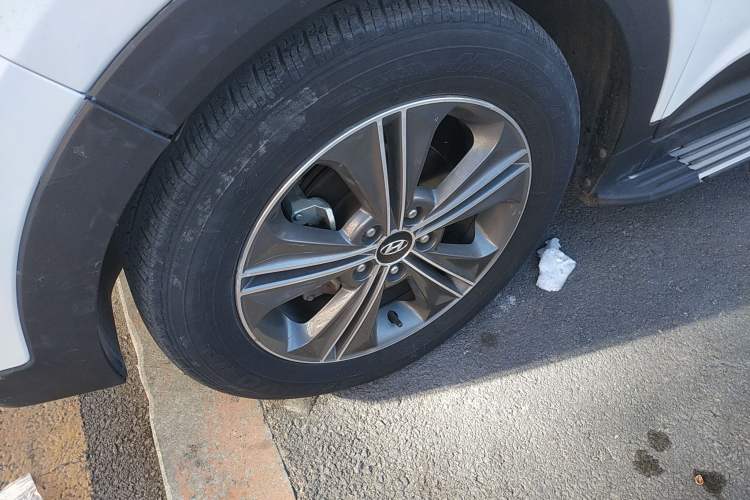 Used Hyundai ix25 2015 1.6L Automatic Two-Wheel Drive Smart GLS Trim
