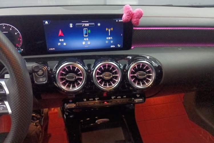 Used Mercedes-Benz A-Class 2023 A 200 L Fashion Model
