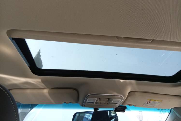 Used Geely Auto Emgrand GL 2017 1.8L DCT Elite Model
