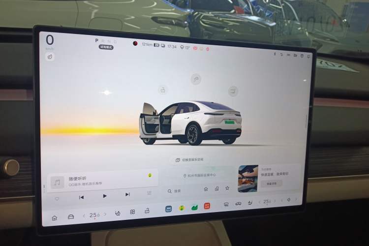 Used ONVO L60 2024 60 kWh Rear-Drive Version
