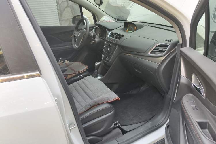 Used Buick Encore 2014 1.4T Automatic Two-Wheel Drive Urban Leading Model
