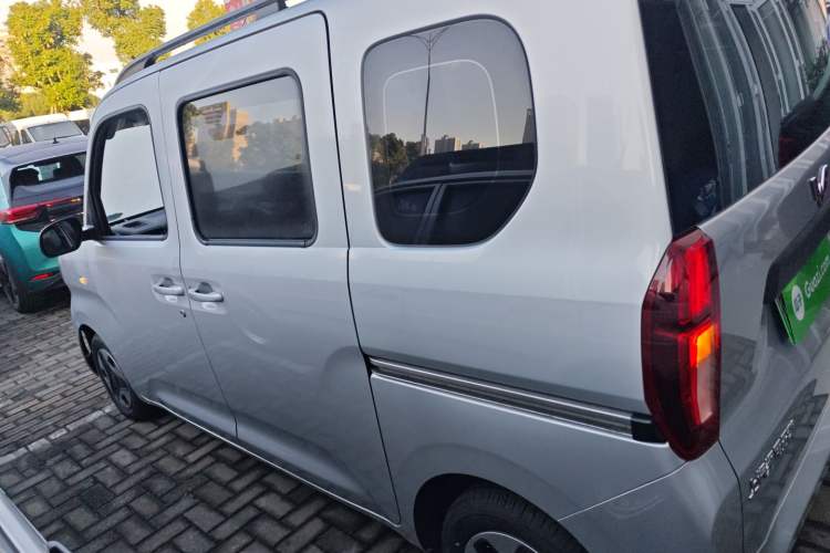 Used Wuling Zhiguang New Energy 2025 Comfort Model
