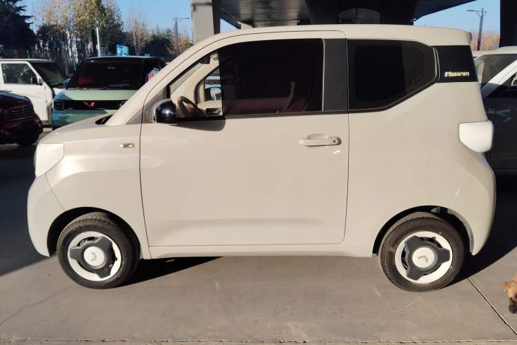 Used Wuling Hongguang MINIEV 2024 3rd Generation 215km Youth Edition
