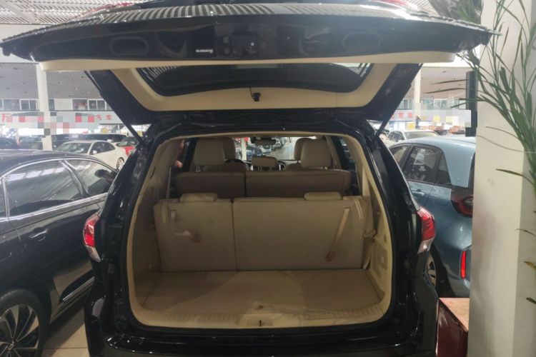 Used Toyota Highlander 2018 2.0T Four-Wheel Drive Luxury Version 7 Seats China VI Standard
