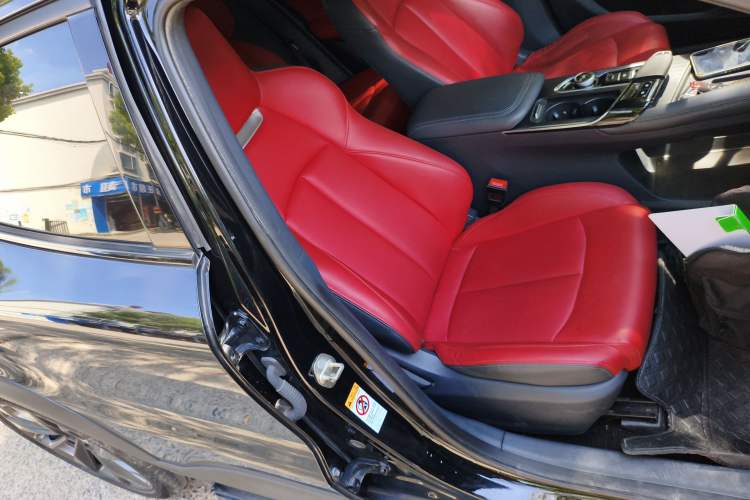 Used Changan UNI-T 2020 1.5T Prestige Version
