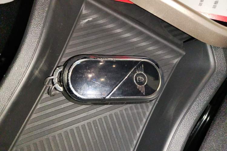 Used MINI MINI 2025 1.5T COOPER Classic Edition Five-Door Version