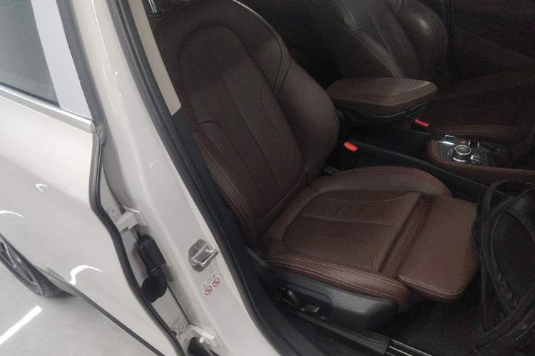 Used BMW X1 2019 xDrive20Li Luxury Model
