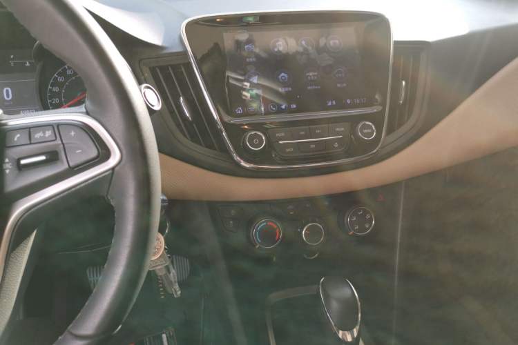 Used Chevrolet Monza 2022 320 Automatic Enjoyment Sunroof Version
