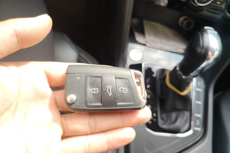 Used Volkswagen Tharu 2019 280TSI Two-Wheel Drive Luxury Edition China V Standard
