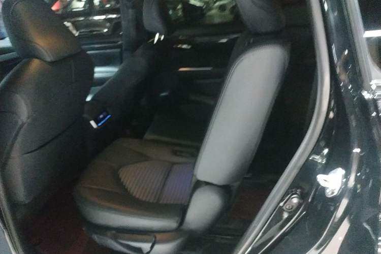 Used Toyota Crown Kluger 2021 2.5L HEV Four-Wheel Drive Premium Edition
