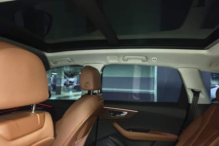 Used Audi Q7 2023 45 TFSI quattro S line Sport model