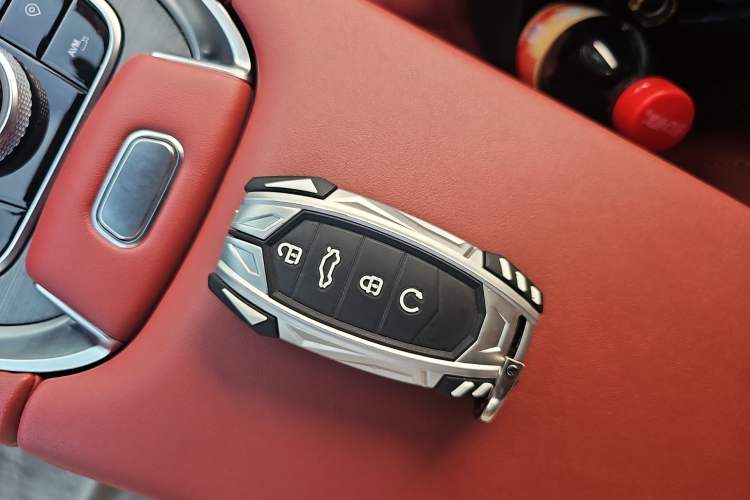 Used Chery Tiggo 7 PLUS 2023 1.6 TGDI DCT Prestige Edition
