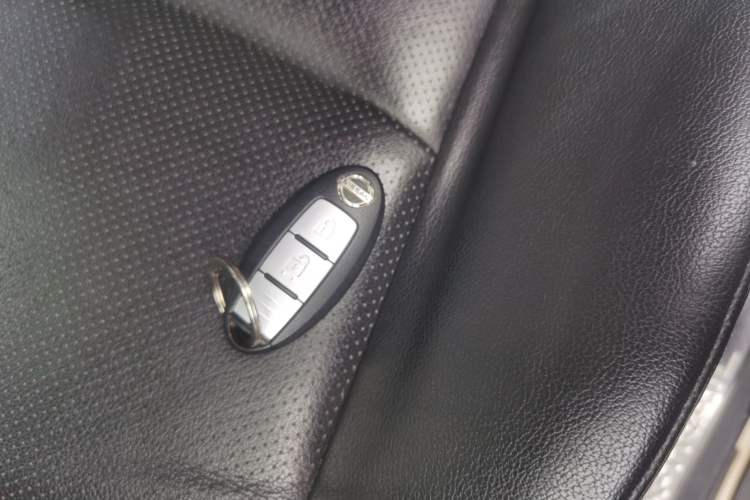 Used Nissan X-Trail 2014 2.0L CVT Comfort Edition 2WD
