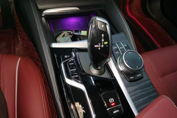 Used BMW 5 Series 2022 Second Facelift 530Li Leading Edition M Sport Package