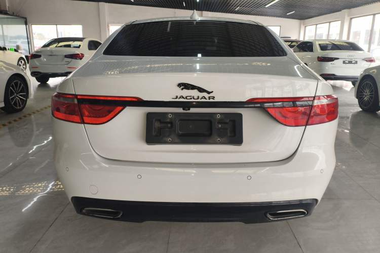 Used Jaguar XFL 2019 XFL 2.0T 200 PS Two-Wheel-Drive Elite Edition
