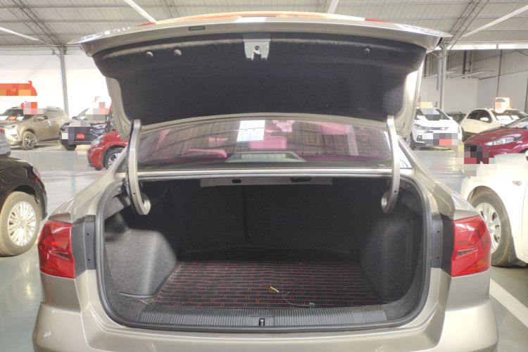 Used Volkswagen Bora 2017 1.6L Automatic Comfort Model