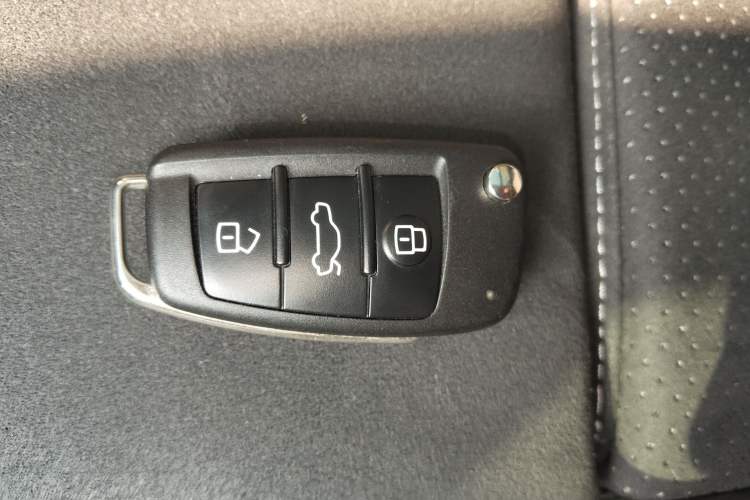 Used Audi Q3 2022 40 TFSI Fashion Dynamic Model