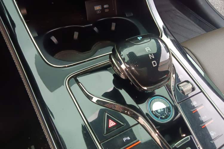 Used BYD Han 2023 EV Champion Edition 605KM Front-Drive Premium Model
