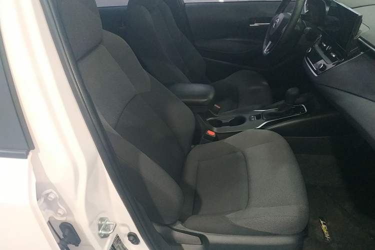 Used Toyota Levin 2024 185T CVT Luxury Edition
