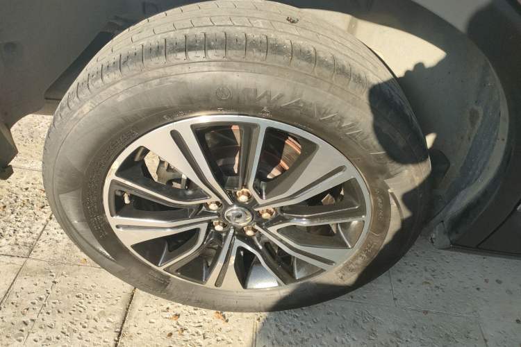 Used Dongfeng Aeolus AX7 2018 Classic 1.6T Automatic Elite Model
