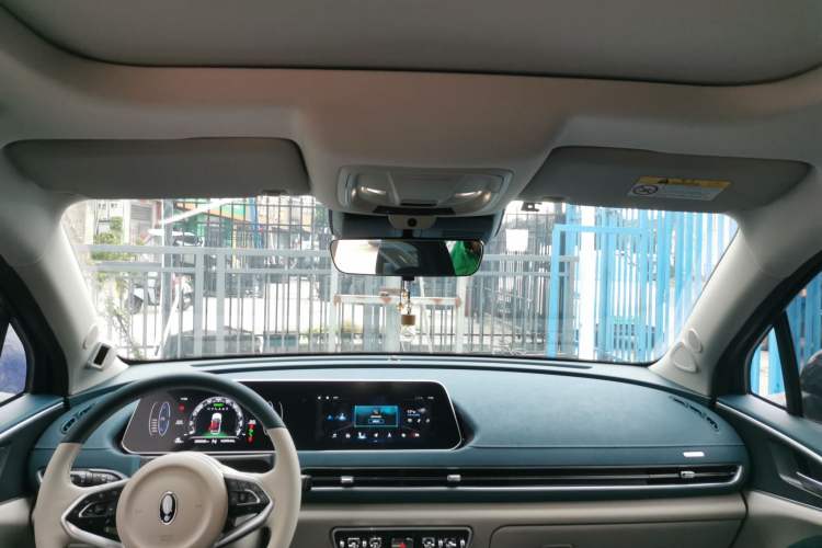 Used ORA Good Cat 2022 400km Standard Range Luxury Version Ternary Lithium
