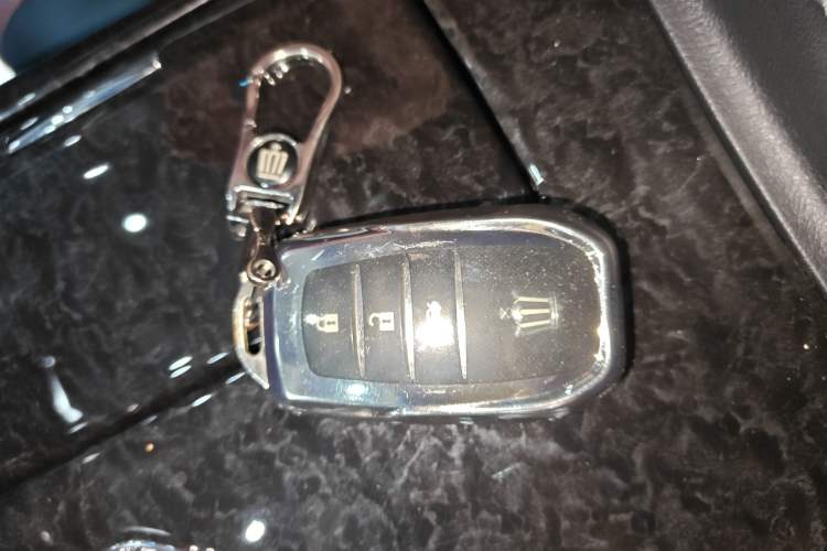 Used Toyota Crown 2018 2.0T Sport Edition
