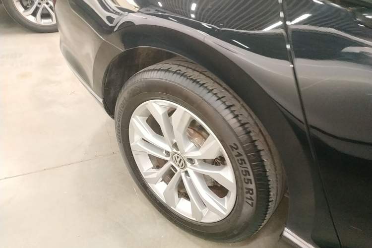 Used Volkswagen Magotan 2018 Facelift 330TSI DSG Luxury Model
