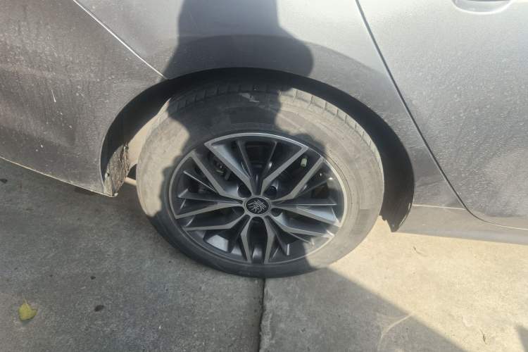 Used BYD Qin PLUS 2021 EV 400KM Luxury Model