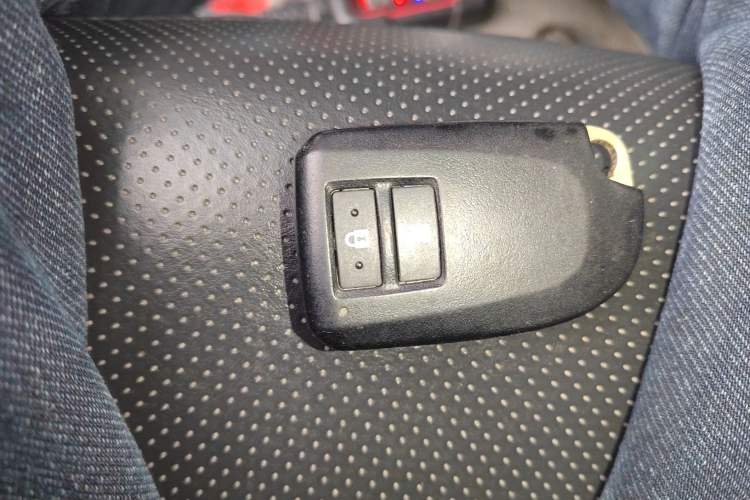 Used Toyota YARiS L 2020 X-Trail X 1.5L CVT Prestige Edition
