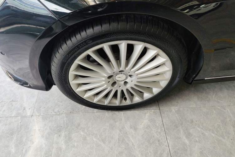 Used Mercedes-Benz E-Class 2015 E 200 L