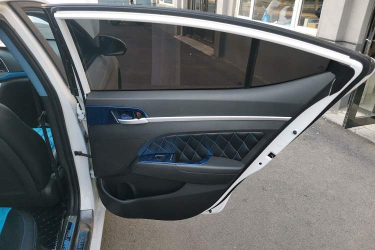 Used Hyundai Elantra 2016 1.6L Manual ZhiXuan·Youth Edition