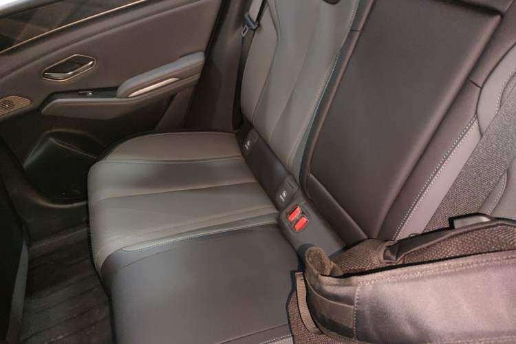 Used BYD Qin L 2025 DM-i Smart Drive 120KM Superior Model