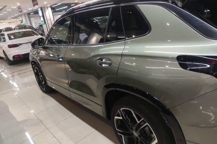 Used Volkswagen Tayron 2025 Tiguan L 380TSI 4Motion Luxury Easy Package
