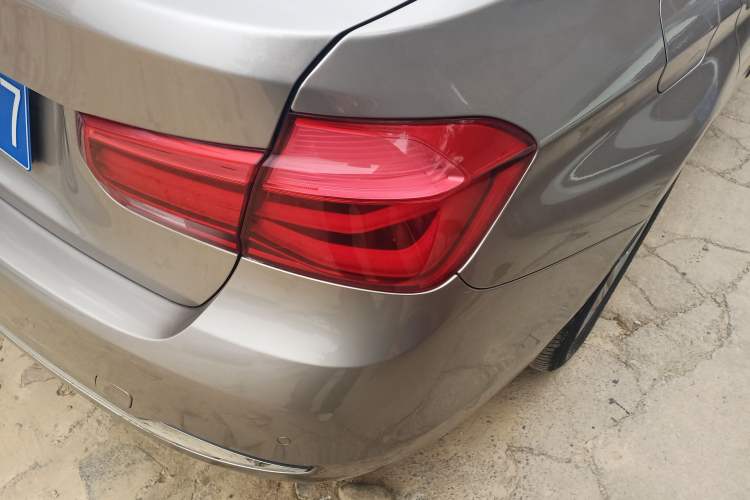 Used BMW 3 Series 2017 320Li Fashion Model
