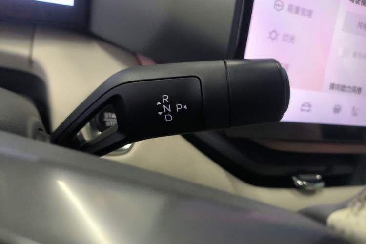 Used Lynk & Co 06 EM-P 2023 EM-P 126 Long-Range Halo
