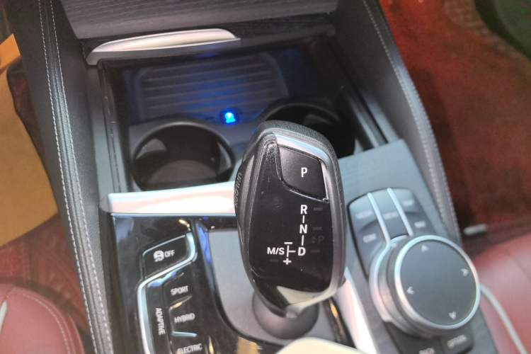 Used BMW 5 Series New Energy 2022 535Le M Sport Package
