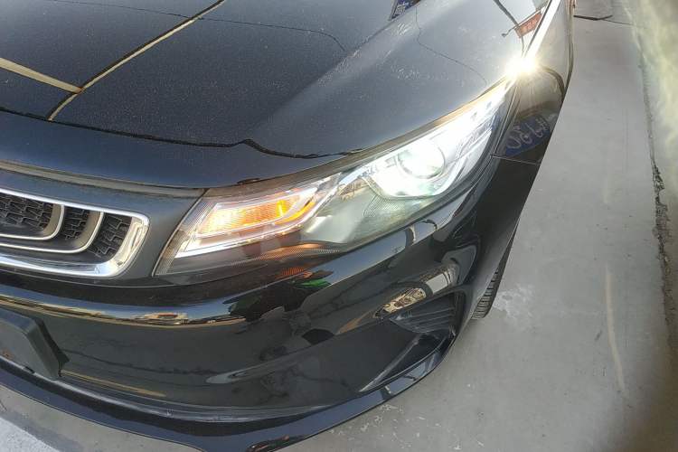 Used Geely Auto Emgrand GL 2018 1.4T DCT Elite Smart Connectivity Version
