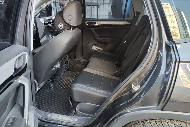 Used Volkswagen Tayron 2021 280TSI Two-Wheel Drive Luxury Smart Connectivity Version
