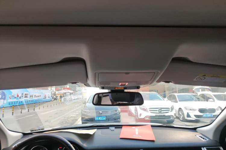 Used Land Rover Discovery Sport 2017 2.0T SE